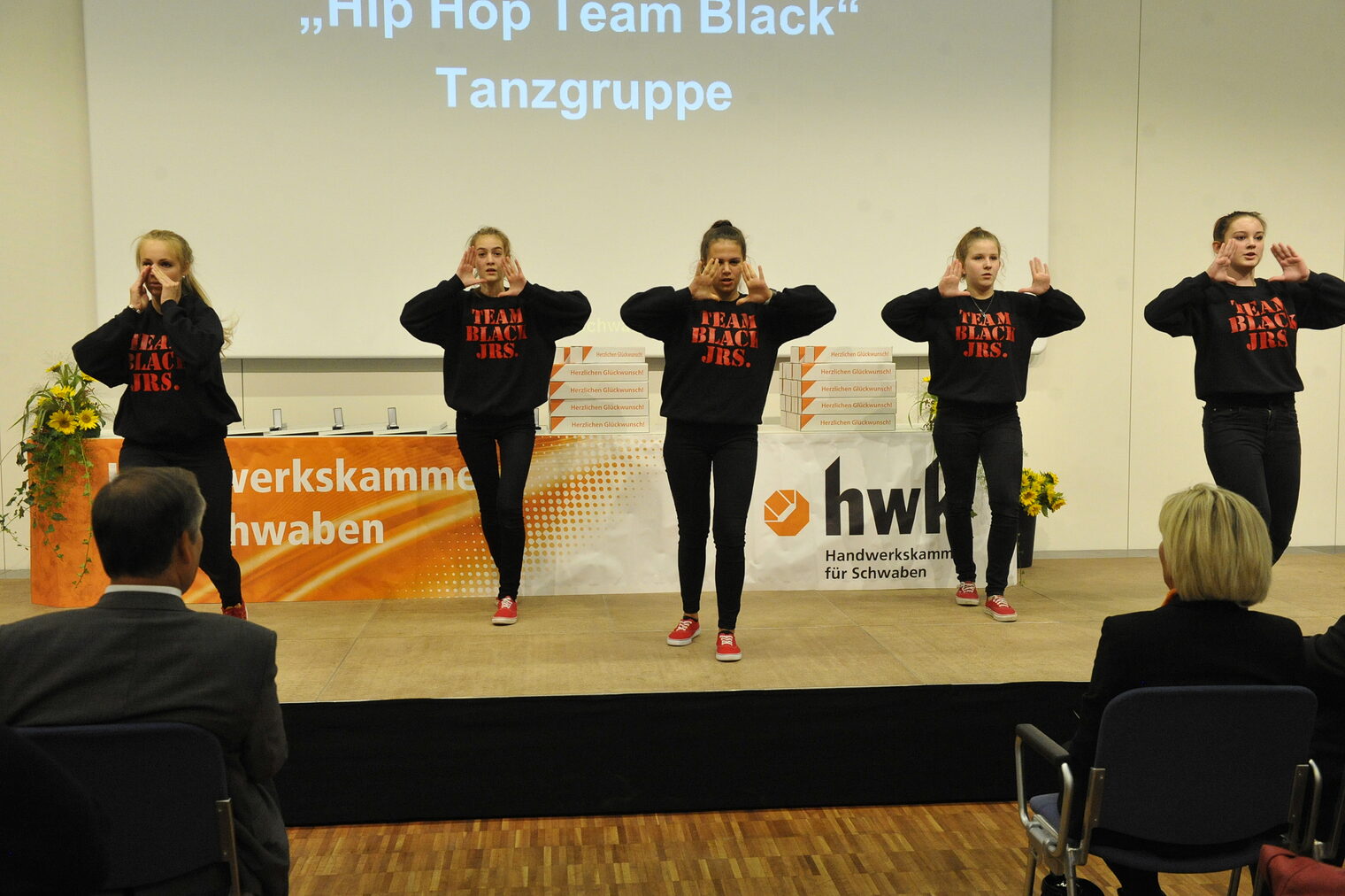 Hip Hop Team Black - Tanzgruppe (2)